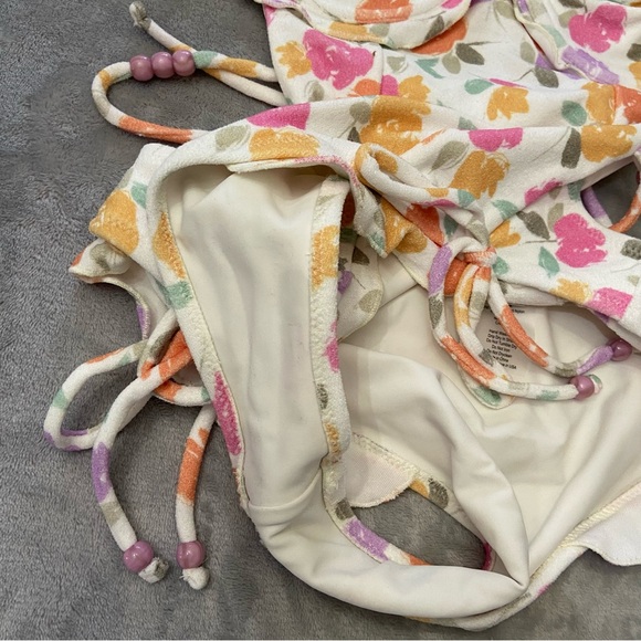 New! For Love & Lemons Bondi Pink Multi Floral One-Piece Swimsuit 24360 - Picture 5 of 8